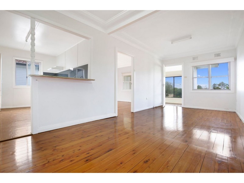 61 Atchison Street, Wollongong NSW 2500