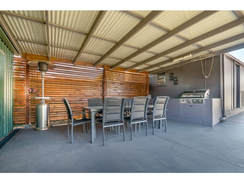 50 Parkside Drive, Dapto NSW 2530