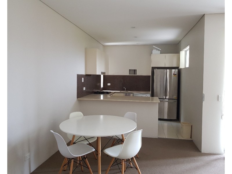 7/12 LOFTUS STREET, Wollongong NSW 2500