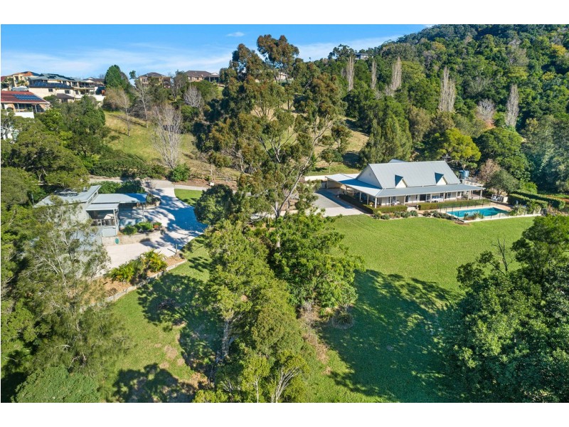 87 William James Drive, Mount Kembla NSW 2526