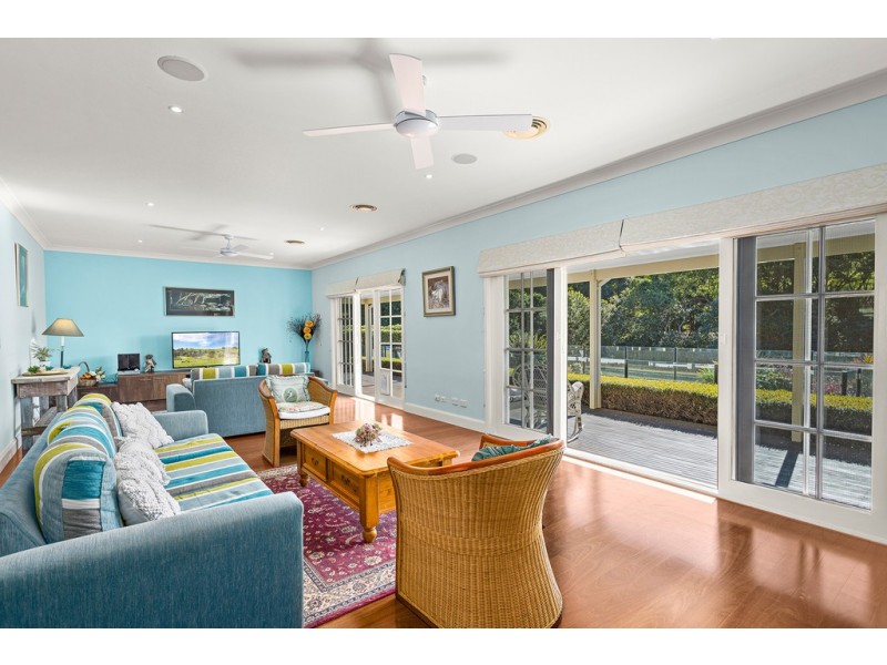 87 William James Drive, Mount Kembla NSW 2526