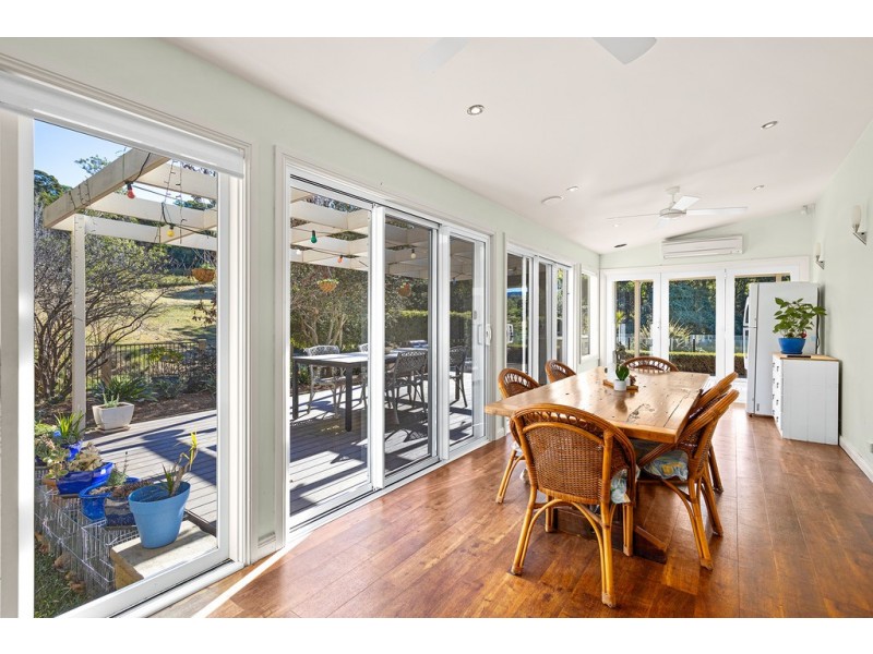 87 William James Drive, Mount Kembla NSW 2526