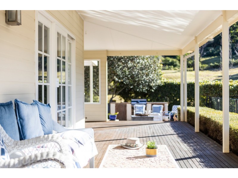 87 William James Drive, Mount Kembla NSW 2526