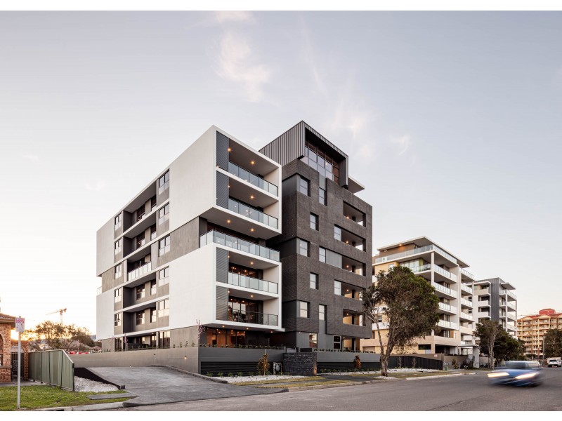 702/14 Beatson Street, Wollongong NSW 2500