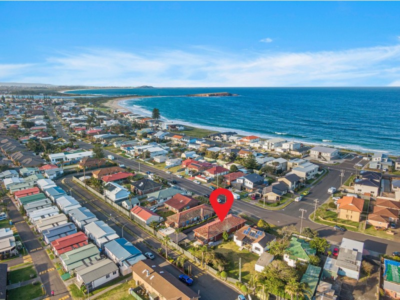 136 Osborne Parade, Warilla NSW 2528