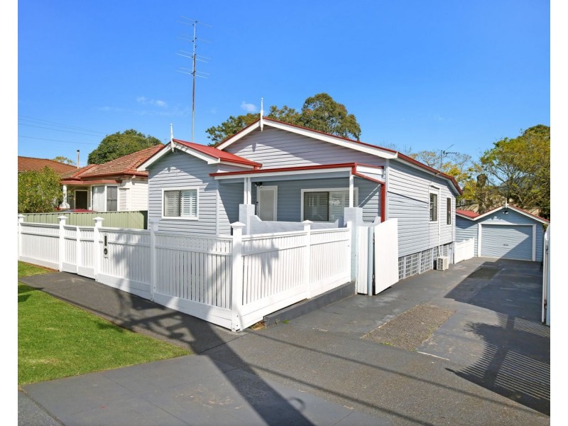 16 Mercury Street, Wollongong NSW 2500