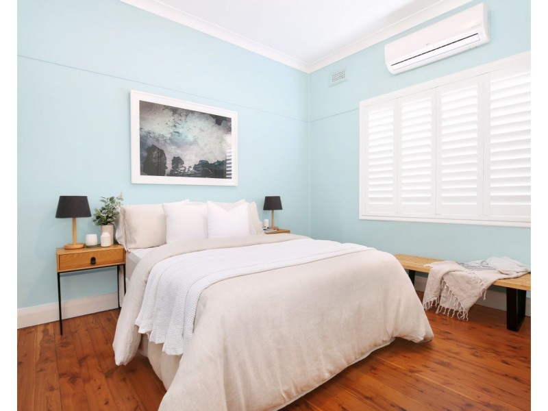 16 Mercury Street, Wollongong NSW 2500