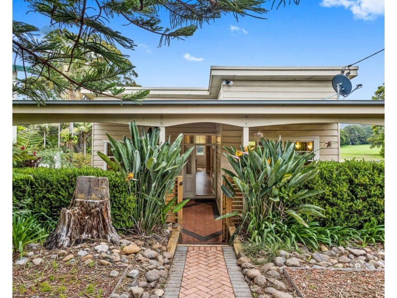 30 Pooroka Avenue, West Wollongong NSW 2500