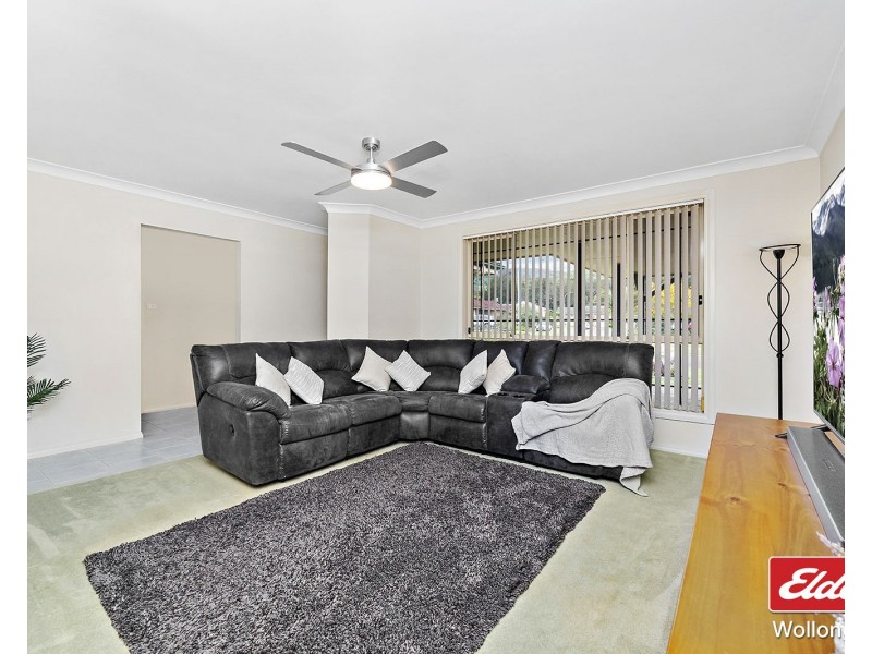 15 Derwent Place, Albion Park NSW 2527