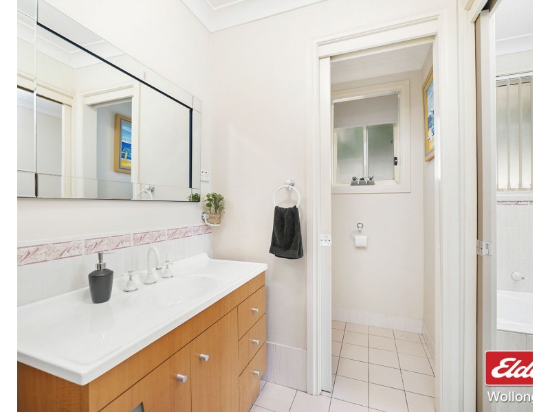 15 Derwent Place, Albion Park NSW 2527