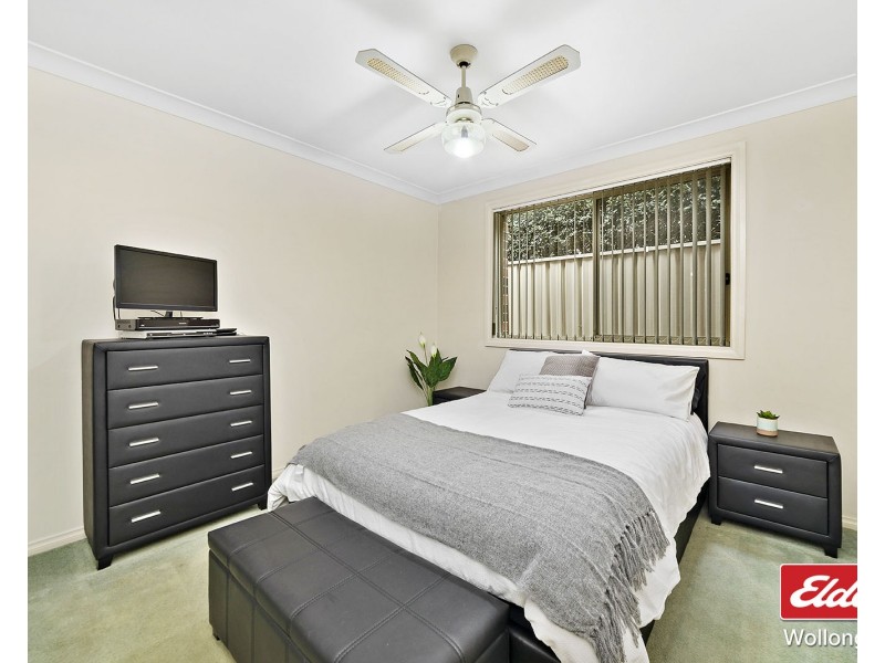 15 Derwent Place, Albion Park NSW 2527