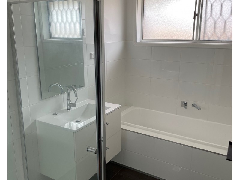 7 Captain Cook Drive, Barrack Heights NSW 2528