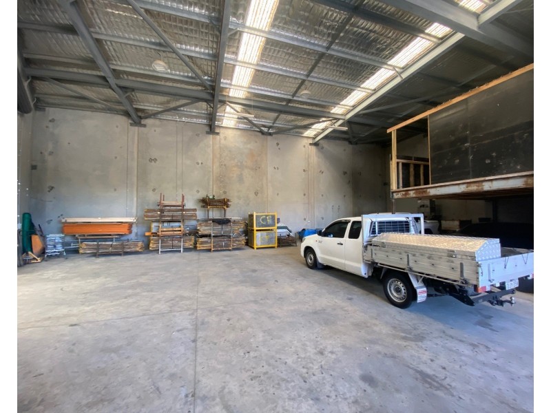 1/42 Lady Penrhyn Drive, Unanderra NSW 2526