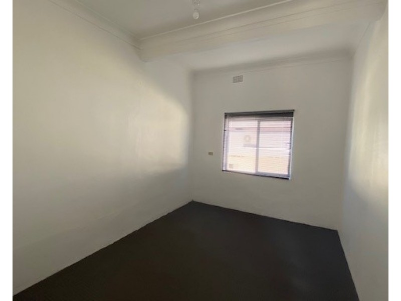 13 First Avenue South, Warrawong NSW 2502