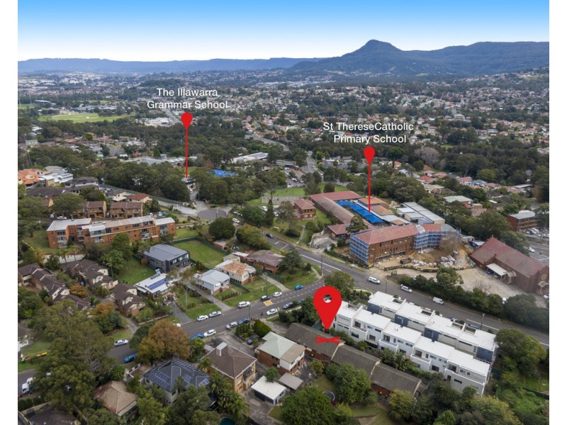 2/5 Woodlawn Avenue, Mangerton NSW 2500