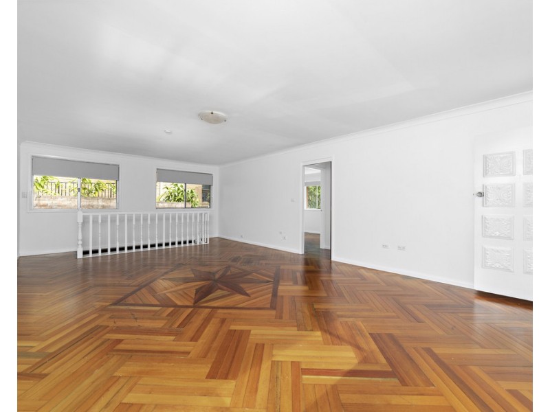 1/37 Foothills Road, Mount Ousley NSW 2519