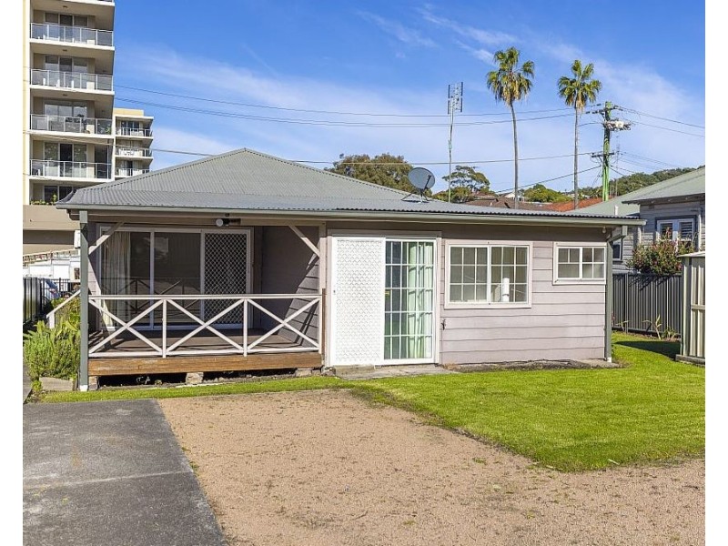 6 Osborne Street, Wollongong NSW 2500
