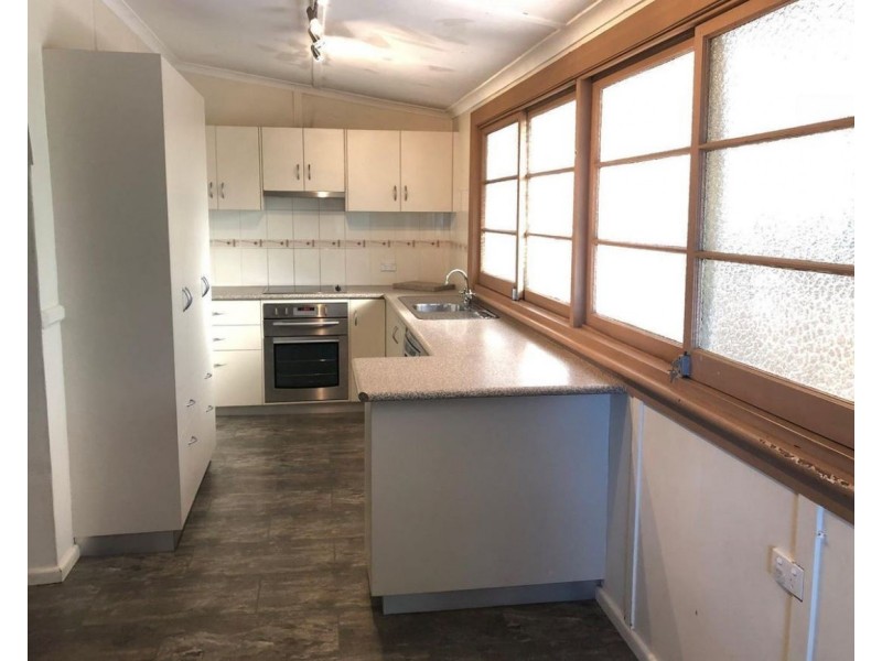 12 William Street, Figtree NSW 2525