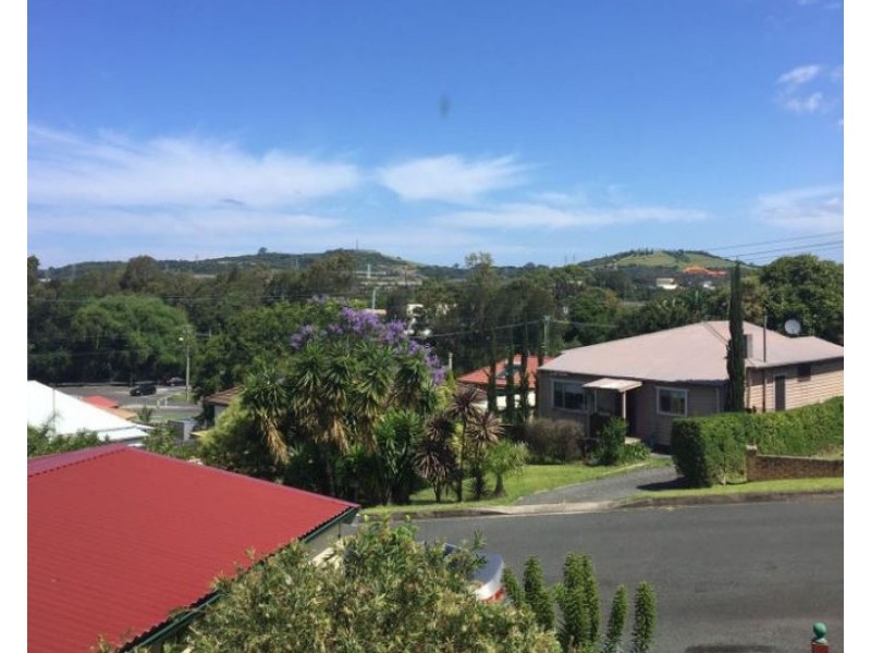 12 William Street, Figtree NSW 2525