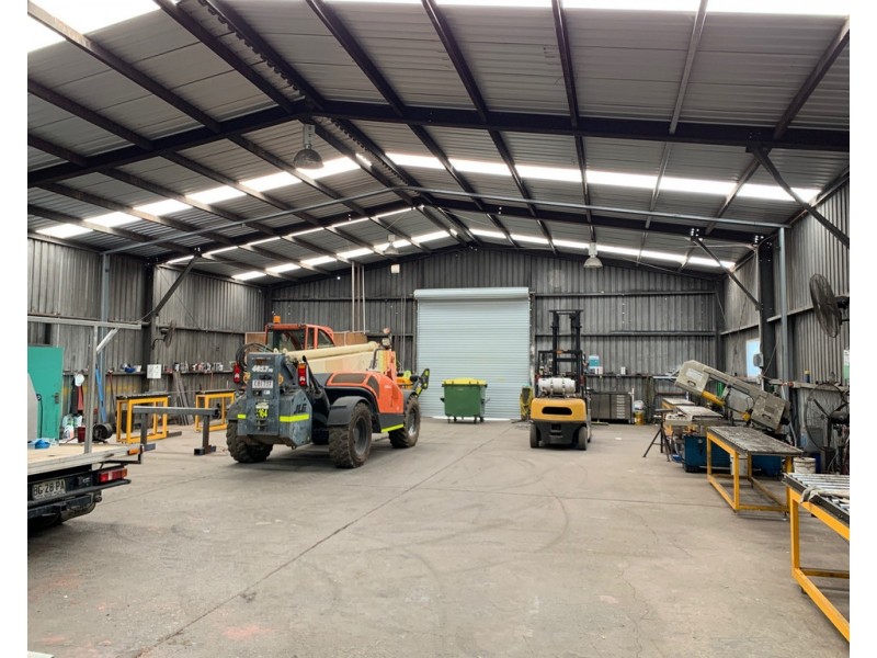 Shed 2/9-11 West Dapto Road, Kembla Grange NSW 2526