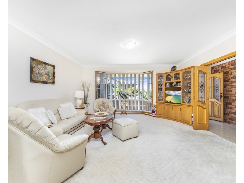 22 MURROGUN CRESCENT, Cordeaux Heights NSW 2526