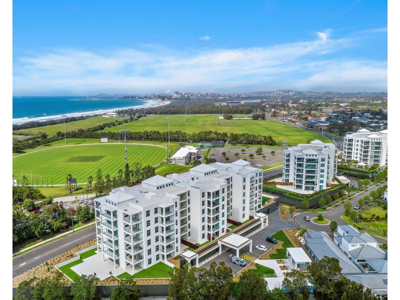 B101/5 Grand Court, Fairy Meadow NSW 2519