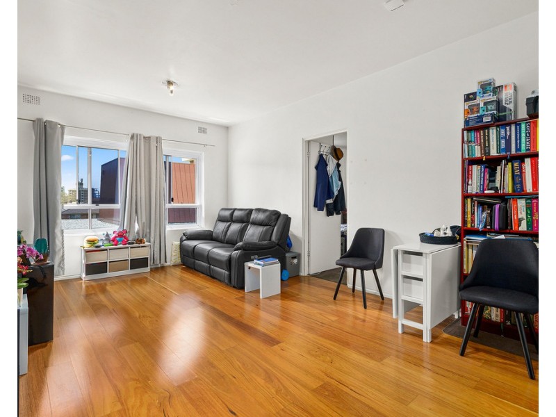 12/10 Market Place, Wollongong NSW 2500