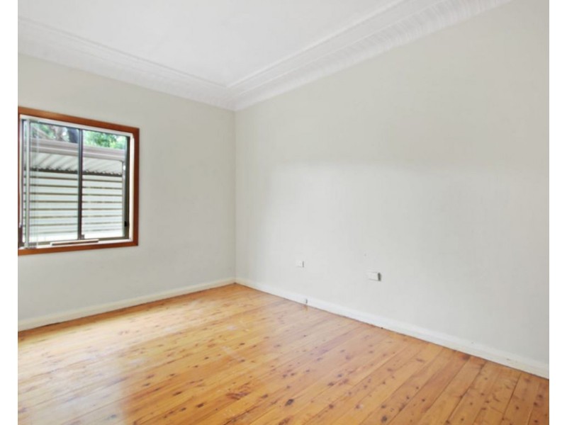 30 Waitangi Street, Gwynneville NSW 2500