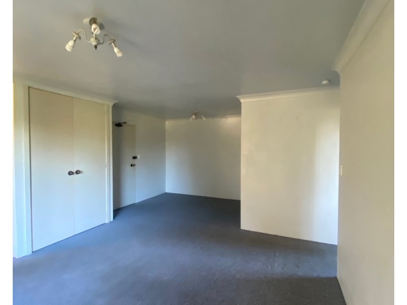 13/6-12 HINDMARSH AVE, Wollongong NSW 2500