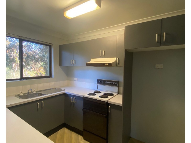 13/6-12 HINDMARSH AVE, Wollongong NSW 2500