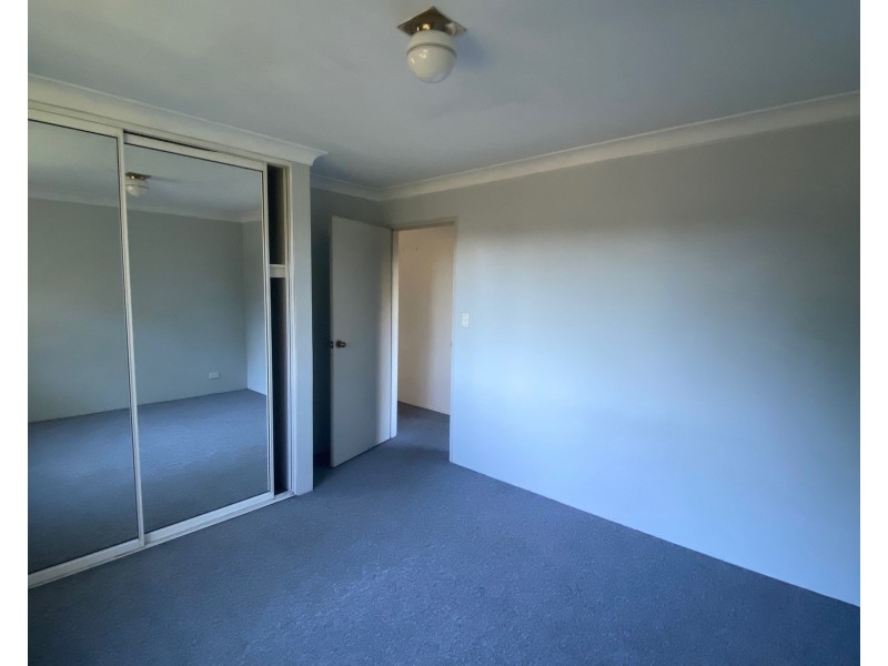13/6-12 HINDMARSH AVE, Wollongong NSW 2500