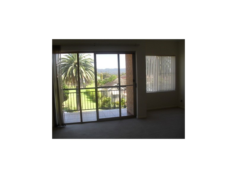 8/20 HERCULES STREET, Wollongong NSW 2500
