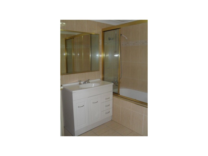 8/20 HERCULES STREET, Wollongong NSW 2500