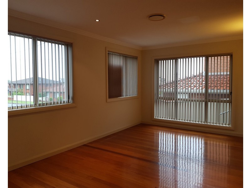 1/39 Heaslip Street, Coniston NSW 2500