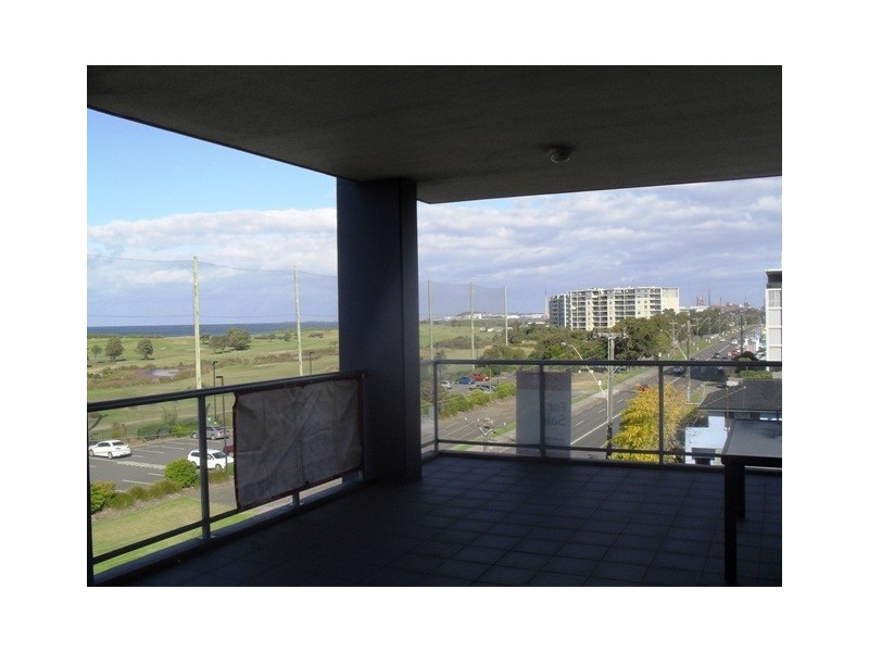 10/162 CORRIMAL STREET, Wollongong NSW 2500