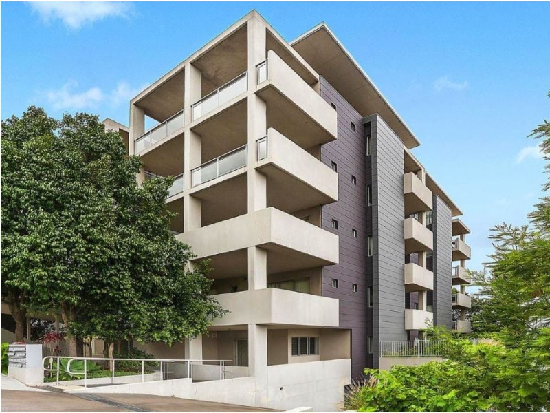 2/12 Loftus Street, Wollongong NSW 2500