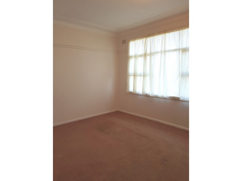 38 SPRING STREET, Mount Keira NSW 2500