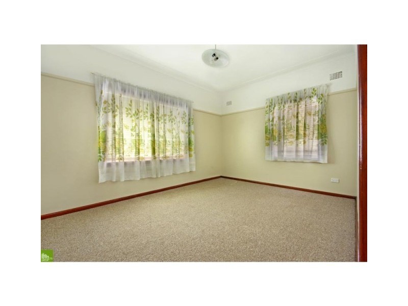 47 STUART ROAD, Warrawong NSW 2502