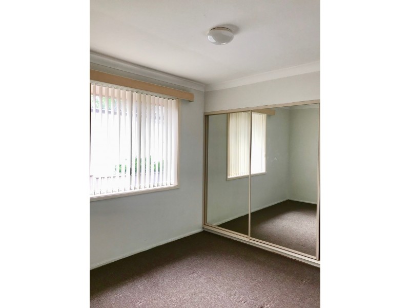 4/10 Railway Street, Corrimal NSW 2518