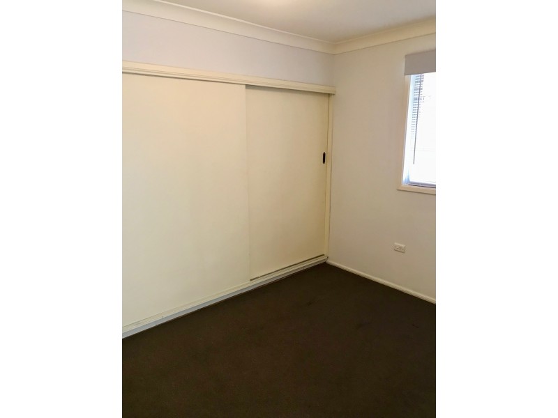 4/10 Railway Street, Corrimal NSW 2518