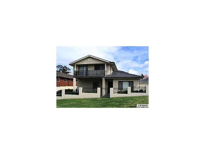 1/14 NORTHCOTE STREET, Wollongong NSW 2500