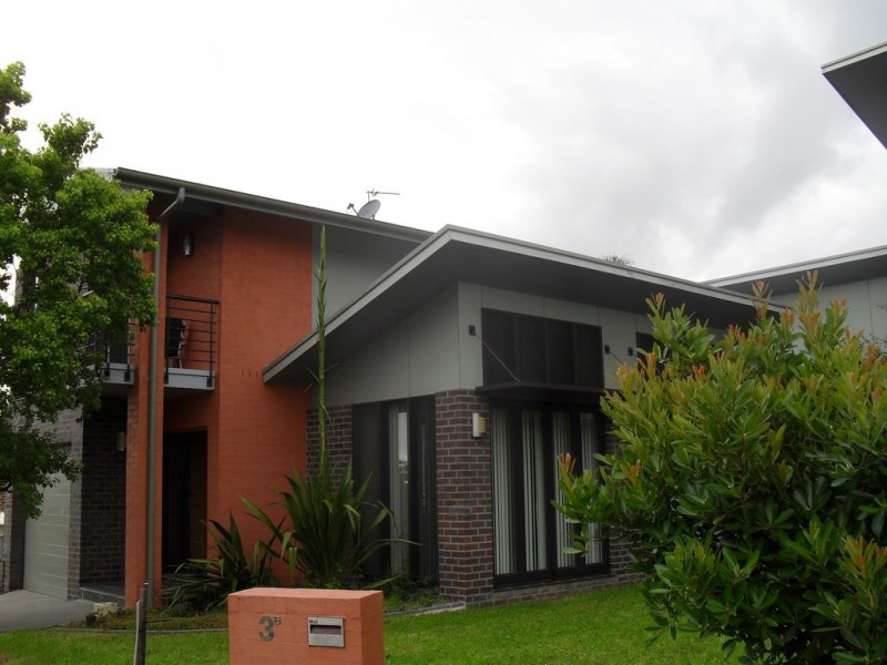 3B ABERDARE PLACE, Farmborough Heights NSW 2526