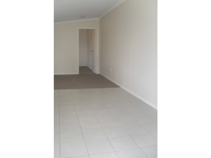 3a/18 BRIDGE STREET, Coniston NSW 2500