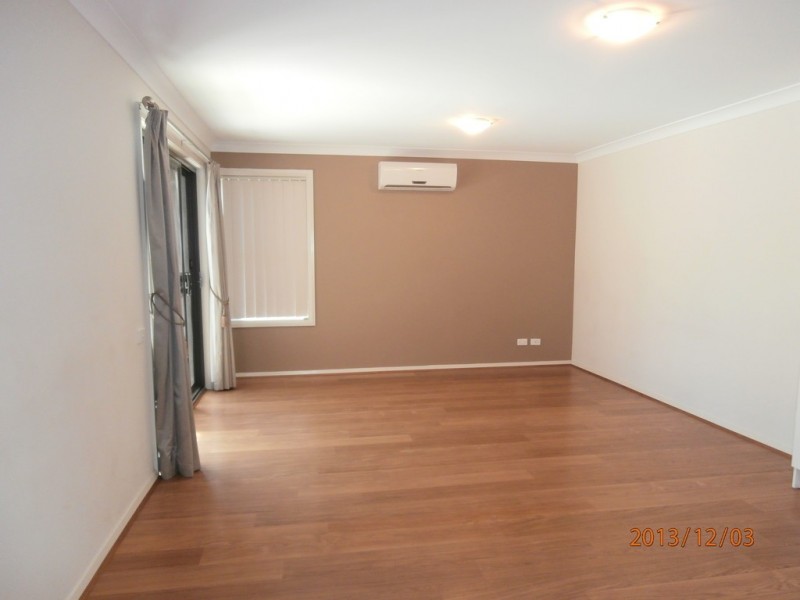 1/57-59 Illowra Cres, Primbee NSW 2502