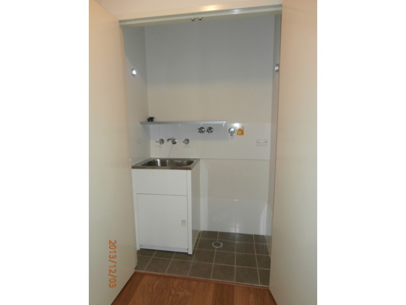 1/57-59 Illowra Cres, Primbee NSW 2502