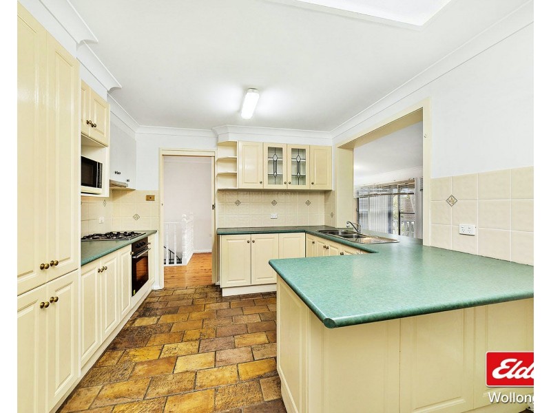 18 Loch Carron Avenue, Farmborough Heights NSW 2526