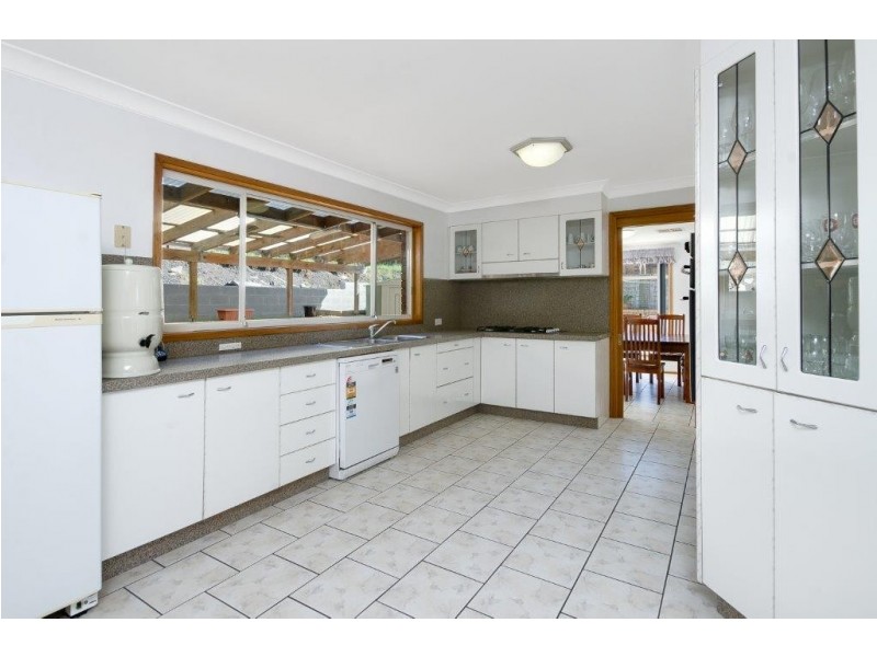142 Captain Cook Drive, Barrack Heights NSW 2528
