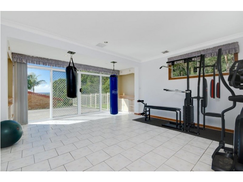142 Captain Cook Drive, Barrack Heights NSW 2528