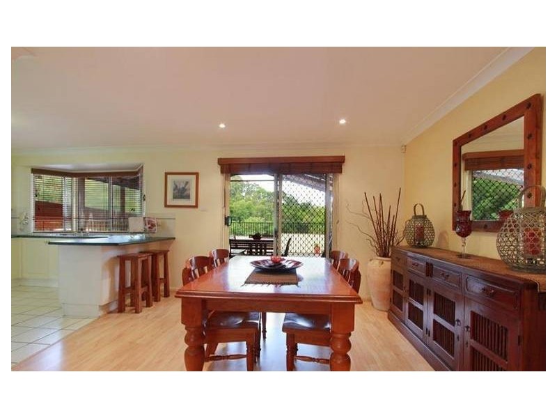 5 Riveroak Road, Farmborough Heights NSW 2526