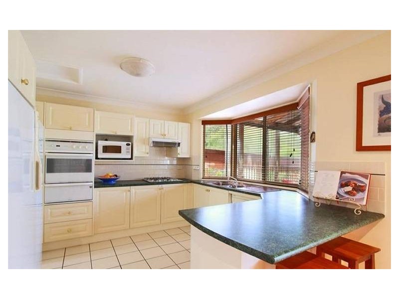 5 Riveroak Road, Farmborough Heights NSW 2526